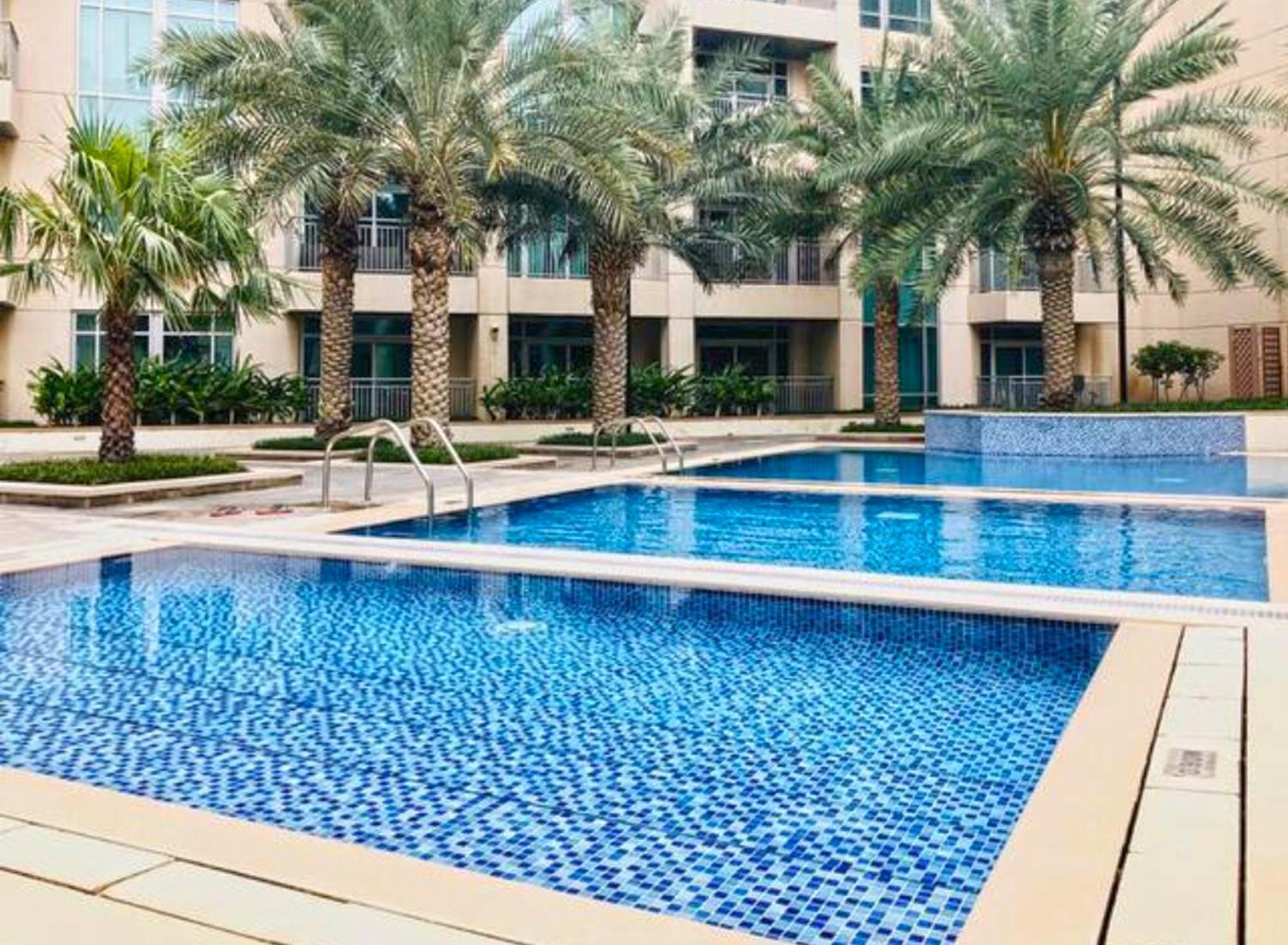 Upgraded Apartment With Stunning Burj Khalifa View Dubai Exterior photo